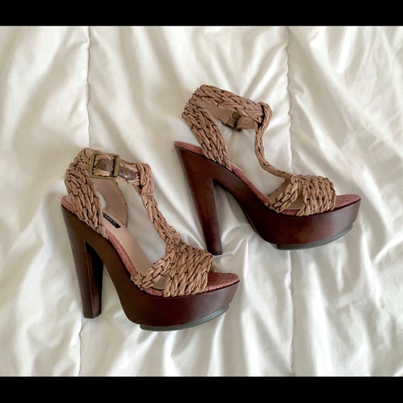 Shoemint Heels - Picture 2 of 3